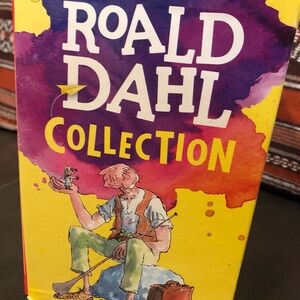 Roald Dahl 15 Fantastic Stories book set.